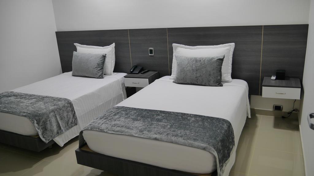 Calle 10 Express Hotel Медельин Экстерьер фото