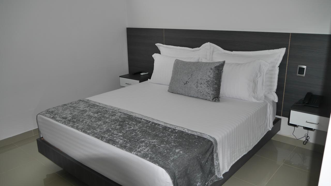 Calle 10 Express Hotel Медельин Экстерьер фото