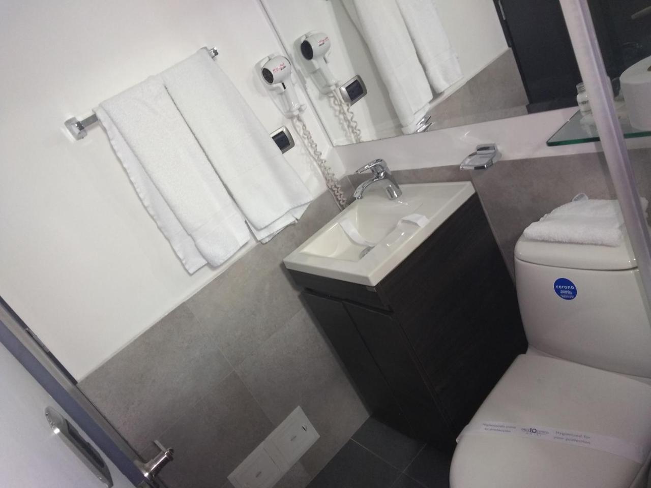 Calle 10 Express Hotel Медельин Экстерьер фото